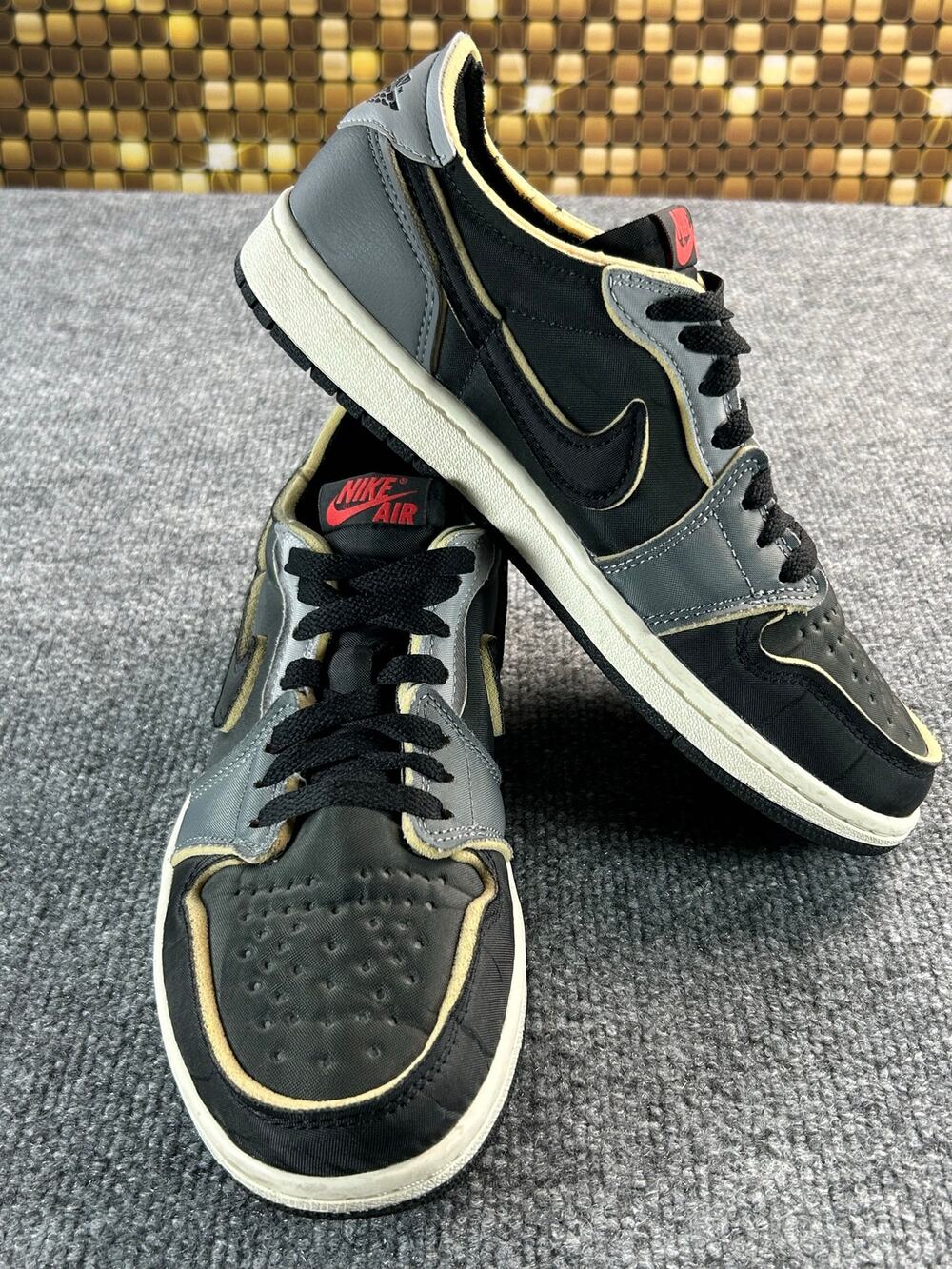 Nike Air Jordan 1 Low SE Inside Out Black Gray Men's Size 8 Sneakers